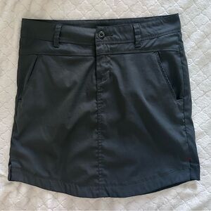 Women's Black Performance Skort - Brand Unspecified